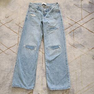 SOLD Abercrombie Kids 9/10 Long Low Rise Baggy Jeans Distressed